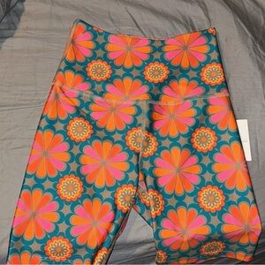 NWT beyond yoga high waisted biker short